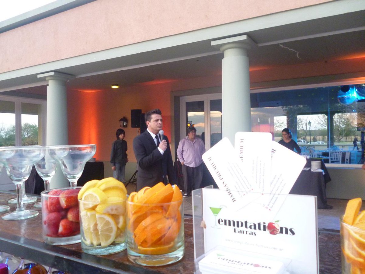 bartemptations's tweet image. Boda de Virginia y Fabio en Las Cañuelas 26/9/15