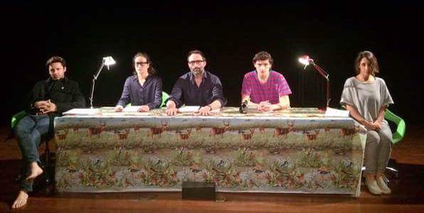 vicunitas_Arg's tweet photo. Lectura del #edec2015 "Pieza Plástica" con @benjavicunamori @elisazulue @elisazulue @NogueraAmparo http://t.co/32cXxT677Z