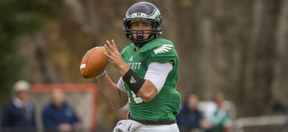 ECGulls's tweet image. FB: @CCC_Sports To Administer Football Championship Beginning In 2017-18 bit.ly/1QUgCBV. #goCCC @d3football