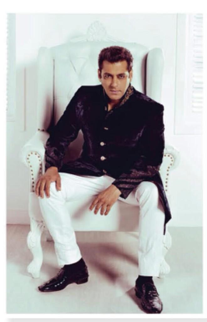 SSALMANISTAN's tweet image. The King of the Kings 😍😍

We Love u @BeingSalmanKhan Till Our Last Breath😘😘

#10MillionViewsOnPRDPTrailer