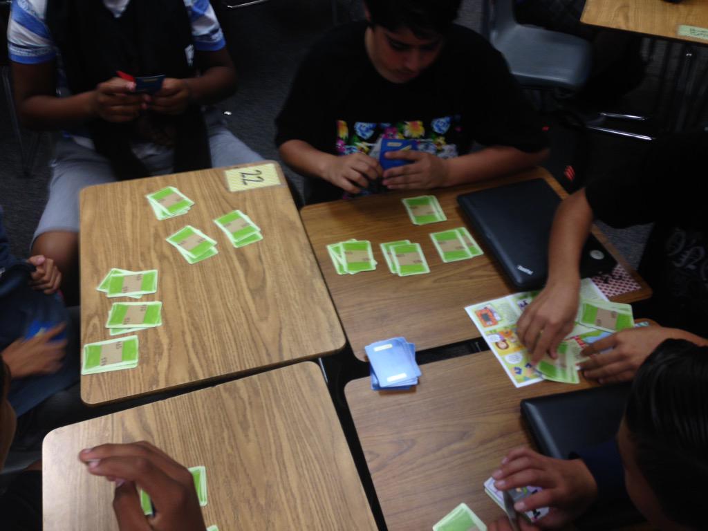 HMSmathrocks's tweet image. A heated 8th grade game of clumsy thief. Their new favorite. #mathcanbefun #hillsdalehuskies