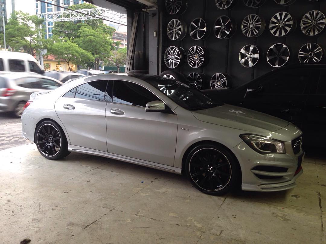 ColonialRacing's tweet image. CLA 250 - Aro 19" #mercedes #amg #aro19  #colonialracing WhatsApp 11 95520-5600 Veja mais em colonialstore.com