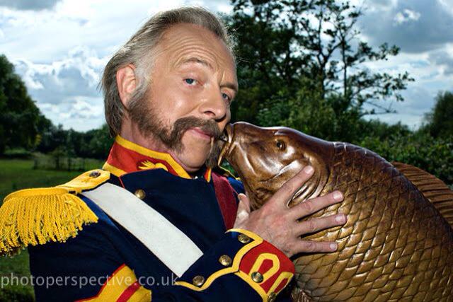 lovinRik's tweet image. Annnnnnnd of course id wanna have a drink on this #SilverFox too!!! #RikMayall #Bombadier #BangOn #Hazzah !