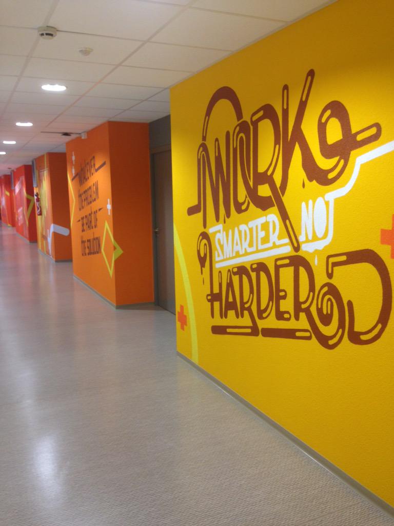 flybacks_'s tweet photo. Sympathique la WarZone :) #garageweek #BCBCL @legui @isentoulon http://t.co/oNF4ez3Xda