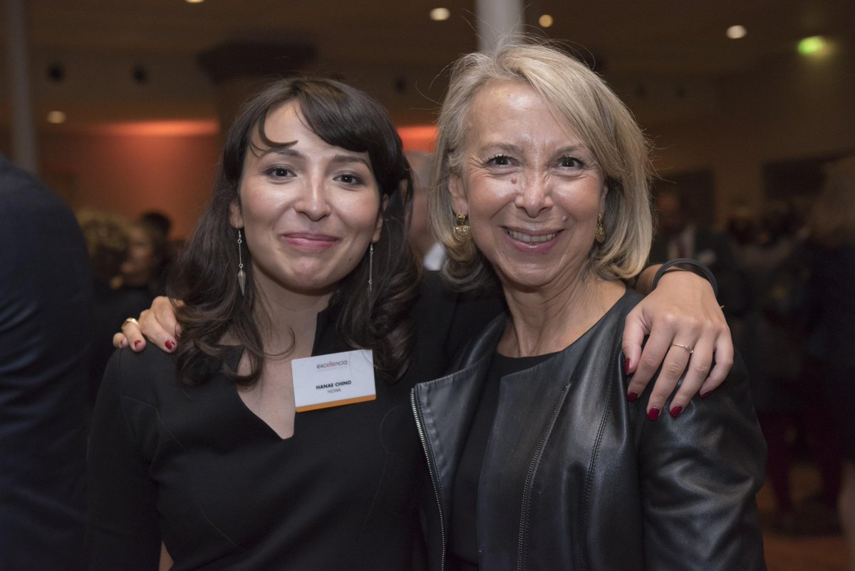 Soirée Trophée excellencia avc 1 femme qui m'inspire : ma mère ! @Excellencia2015 @FemmesduNum  #Nowa #entrepreneure