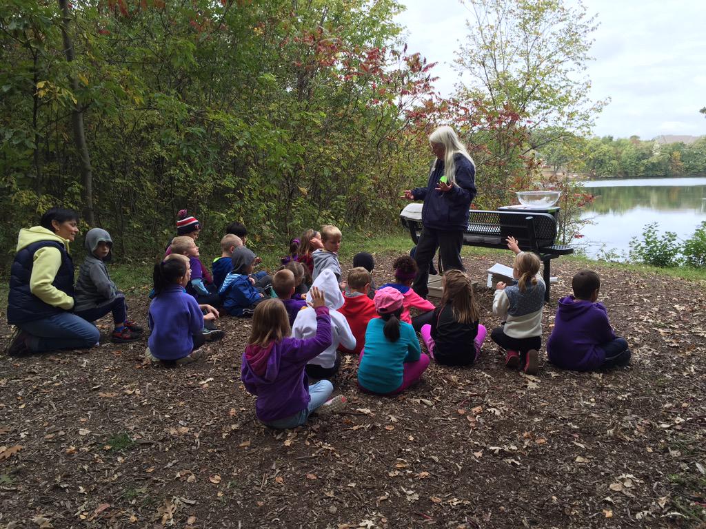 MissTStock's tweet photo. Digging in dirt with @threeriverspark #GDconnects #ESTEM #mccollpond http://t.co/JIjyuFUhXw