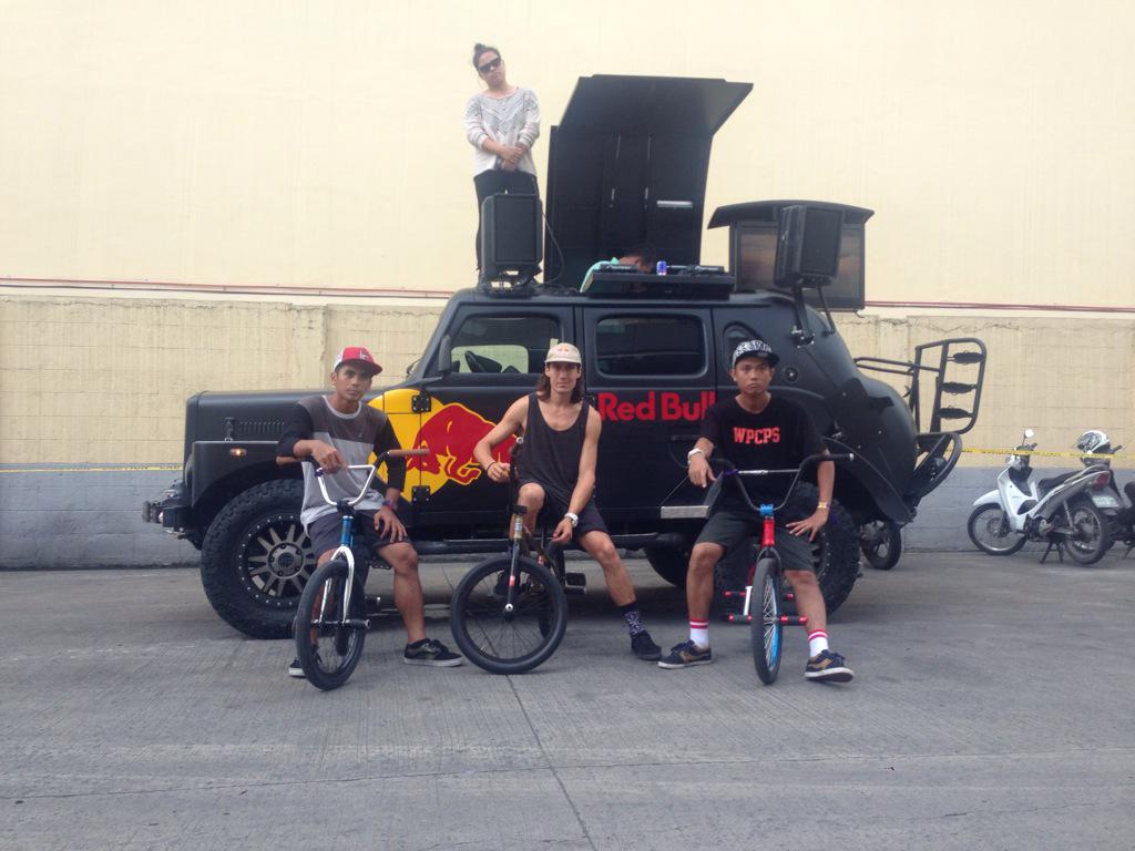 AidwinAidanWing's tweet photo. Thank You @redbullph #bmxplore http://t.co/FHf4ykYVva