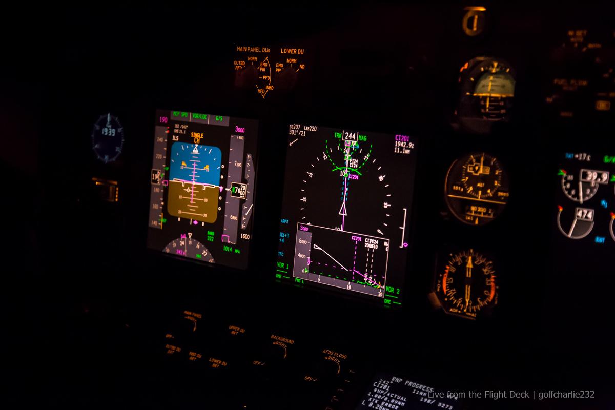 Golfcharlie232's tweet image. Final approach into IBZ #avgeek #pilotsview #pilotlife #aviation #Boeing