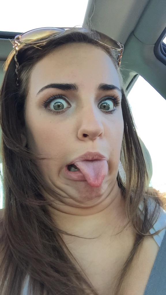 jasmineHitt1's tweet image. Apparently it's #embarrassyourbestfriend day so .... @karenfink2