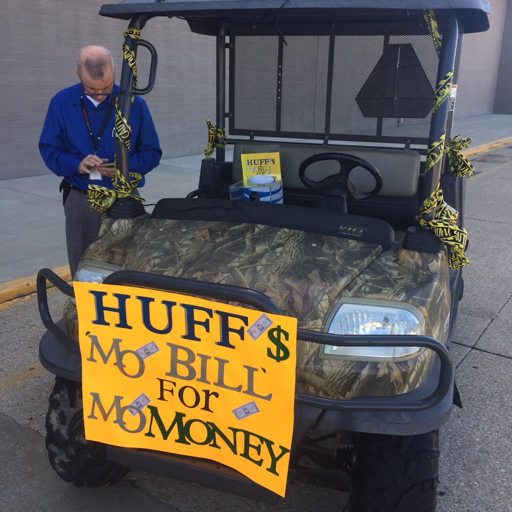 JoeRobertsonEVV's tweet photo. @alysonwoodard @Awaggs22 @
Need a ride??? http://t.co/Iw2XasW09g