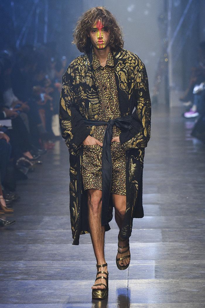 RequestModels's tweet photo. . @naleyejunior walks for @FollowWestwood #SS16! http://t.co/R62iteRlKY #VWSS16 #NaleyeJunior #RequestModels http://t.co/njqj2sW8DV