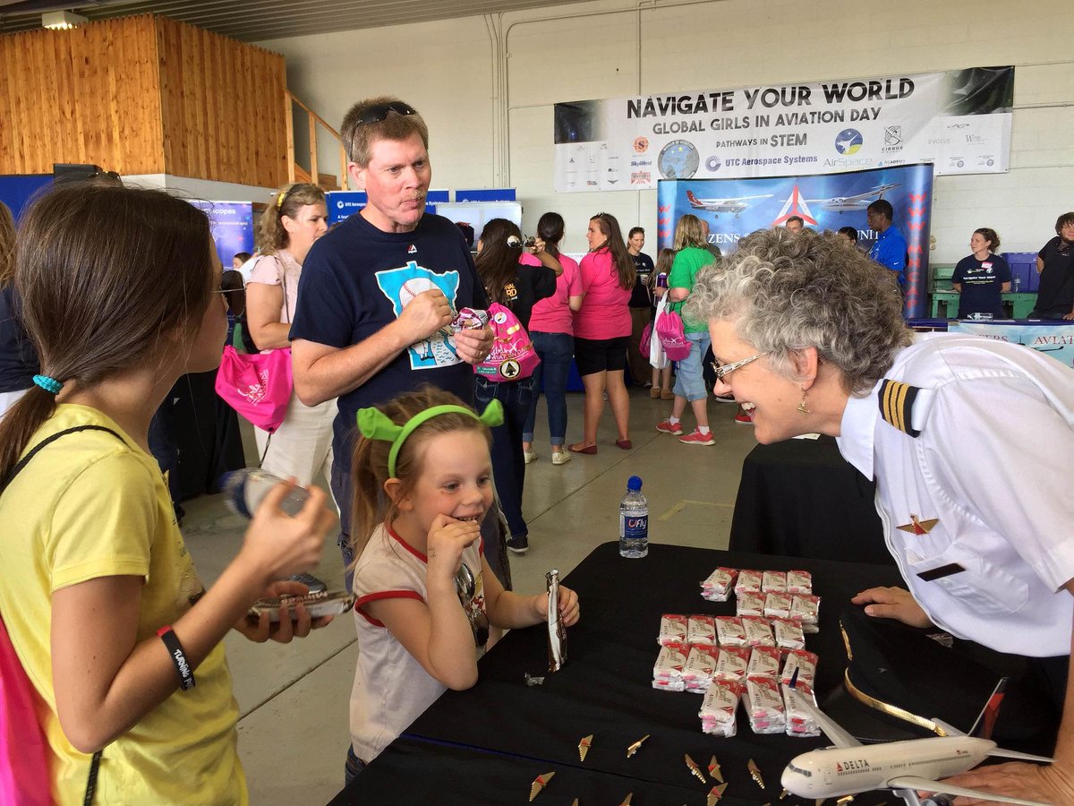 ALPAPilots's tweet photo. ICYMI - Pilots help inspire on the first-ever #GirlsinAviation Day http://t.co/aYBVLBI2EX #GIAD15 @WomenInAviation http://t.co/lVgbt7ETec