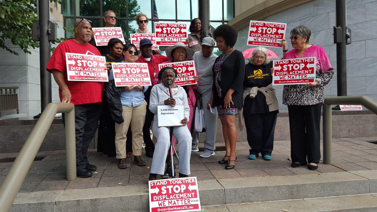 timfranzen1's tweet photo. RT please support brave residents fighting for their homes and community http://t.co/Ffqfvhct2f @RiseUpGeorgia http://t.co/4GJXcMxAKC