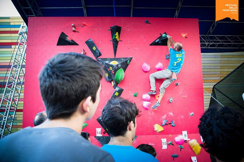 Planetmountain's tweet photo. Festival della Montagna L' Aquila, un successo da 30 mila presenze #alpinismo #FdM2015
http://t.co/GYZueSLUZt http://t.co/Xt1X716Xj7