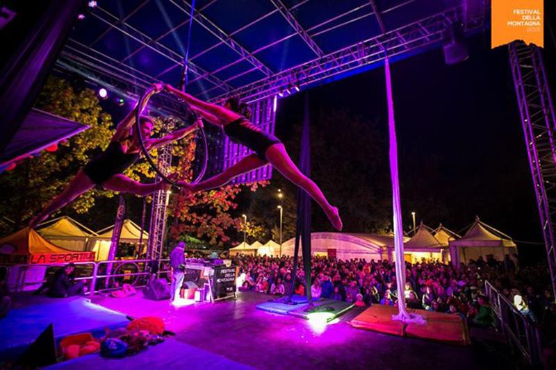 Planetmountain's tweet photo. Festival della Montagna L' Aquila, un successo da 30 mila presenze #alpinismo #FdM2015
http://t.co/GYZueSLUZt http://t.co/Xt1X716Xj7