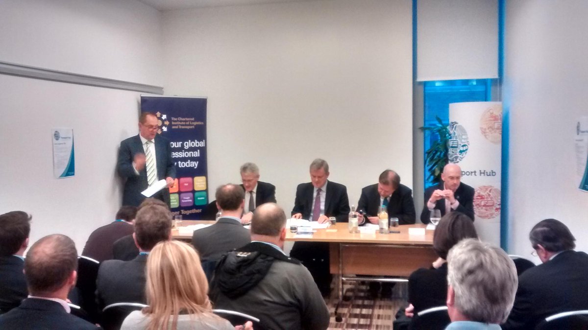 DParkerKlein's tweet photo. Anthony Smith @TransportFocus opens @ciltuk #CPC15 roads fringe ... Standing room only http://t.co/n1fW5qfw6x