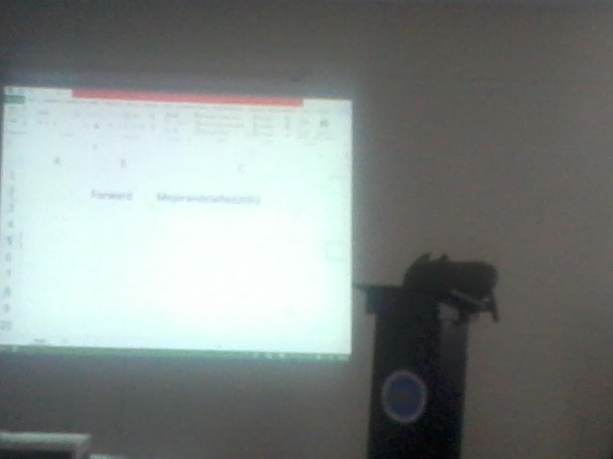 AlliMily's tweet photo. @peruhacking Aqui en la UNJFSC, en la ponencia de ciberespionaje y ciberseguridad. Y viendo a pusheen cerca xd http://t.co/cvlU1zhOUE