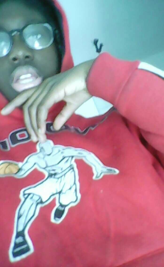 Ayoo808Anne's tweet photo. Keep😊😋 or delete😭😐🚮👀 http://t.co/1tB5hEPwW4