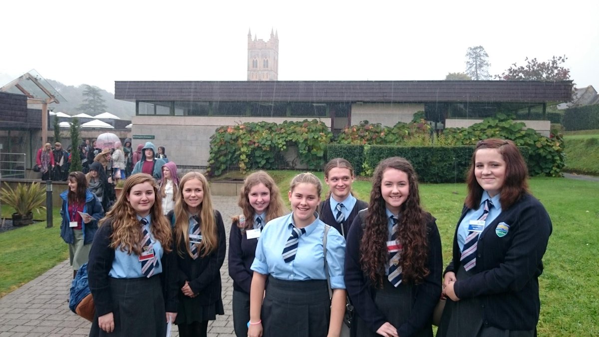 WestExeSchool's tweet photo. Quality #SWTSA #FutureTeacherConference2015 @ConfCentre today.
Students left inspired and better informed on #careers http://t.co/p8f1M0gTO0
