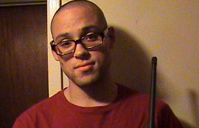 BlackQueenLara's tweet photo. Manifesto of #ChrisHarperMercer "No Job, No Life, No Success"❓#OregonShooting loony is a fruit of #ObamaGeneration http://t.co/9tmvN6G1Mq