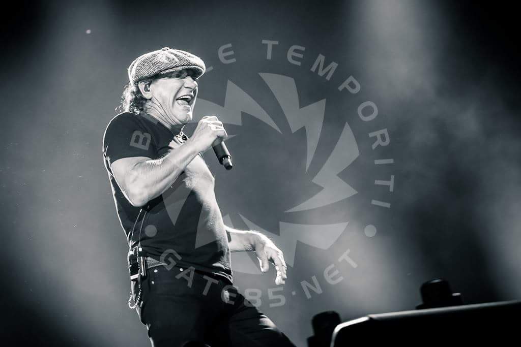 Brian Johnson, Happy Birthday +68 nonostante l\età fa il culo a tanti cantanti!!!\\m/ 