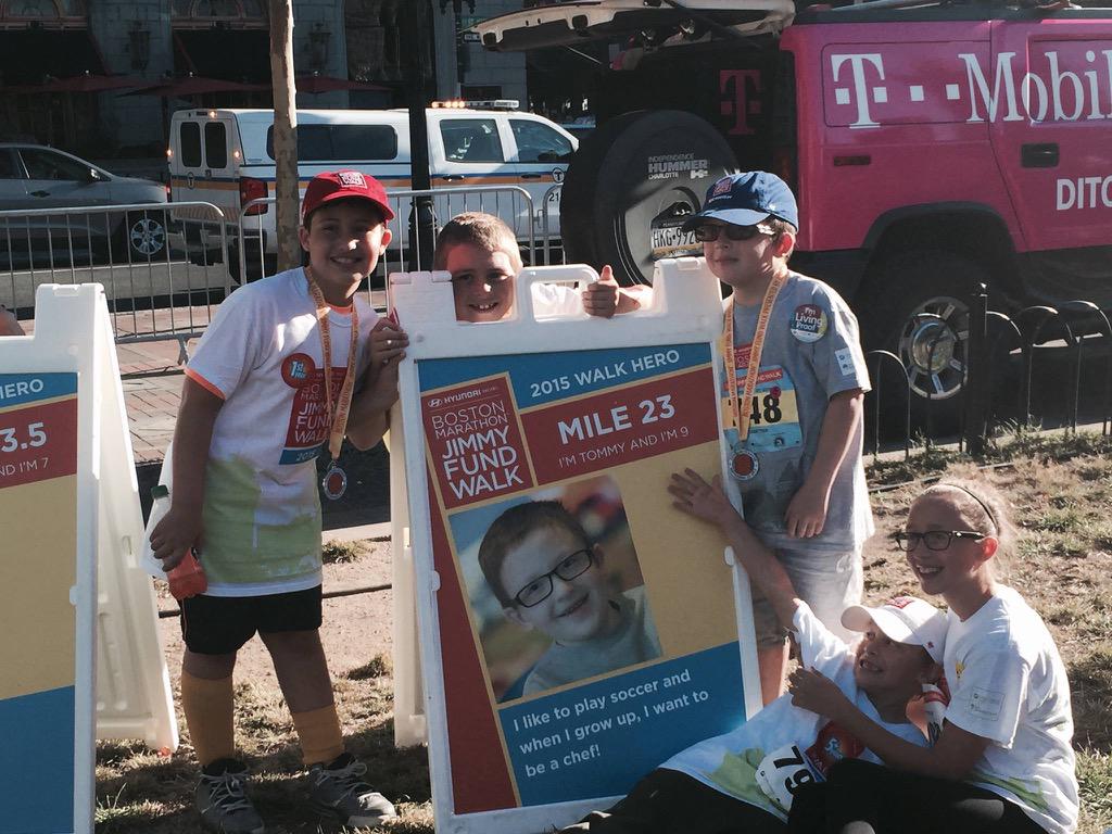 GoTeamTommy's tweet photo. Kids helping kids #Jimmyfundwalk @TheJimmyFund #WalkHero http://t.co/HIemZyTwBB