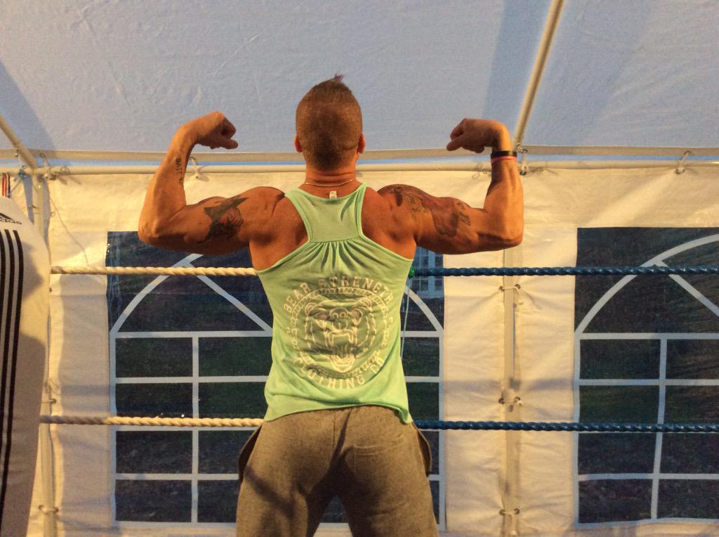 fitnessmann's tweet photo. @BearStrength #BearStrength4Nepal http://t.co/qTcroJ23v0