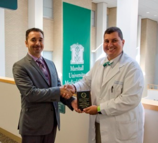 aucalum's tweet photo. Check out today's alumni spotlight featuring Farzad Amiri, MD ('12) http://t.co/PxIl1FAOOZ http://t.co/xgZGY2ODNc