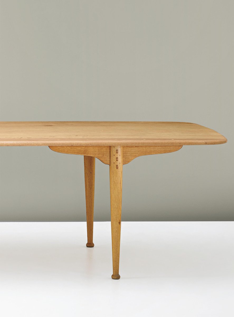 ABGB's tweet photo. On @Dezeen: #PederMoos table breaks auction record for most expensive piece of #NordicDesign http://t.co/hZC2FaRNxC http://t.co/PPOvZSS7CT