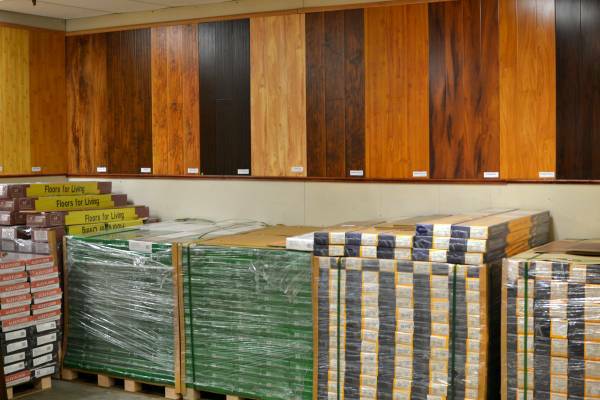 Homes_Materials's tweet photo. #Flooring #LaminateFloors #TopEnd Quality #Cheapest $ 79¢ #SQFT #Sacramento #CA @Yelp @Google http://t.co/RAth7VPcxh http://t.co/tje1fw6Gkn