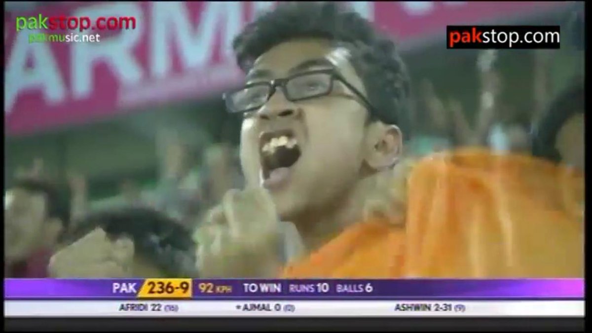 REmenac's tweet photo. #GrowUpIndia Buzdil Quam Ghatiya Spirit Sticky players #modicriminal #IndvsSA Iss Pic walay lrky ko Chitar. http://t.co/4U8vOAdGvX