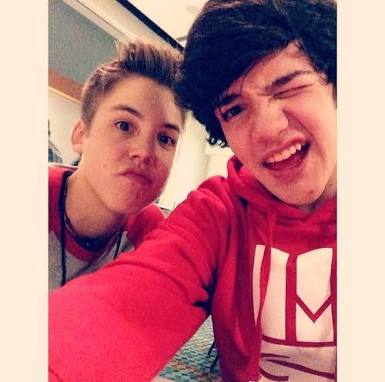 HAPPY BIRTHDAY AARON CARPENTER 