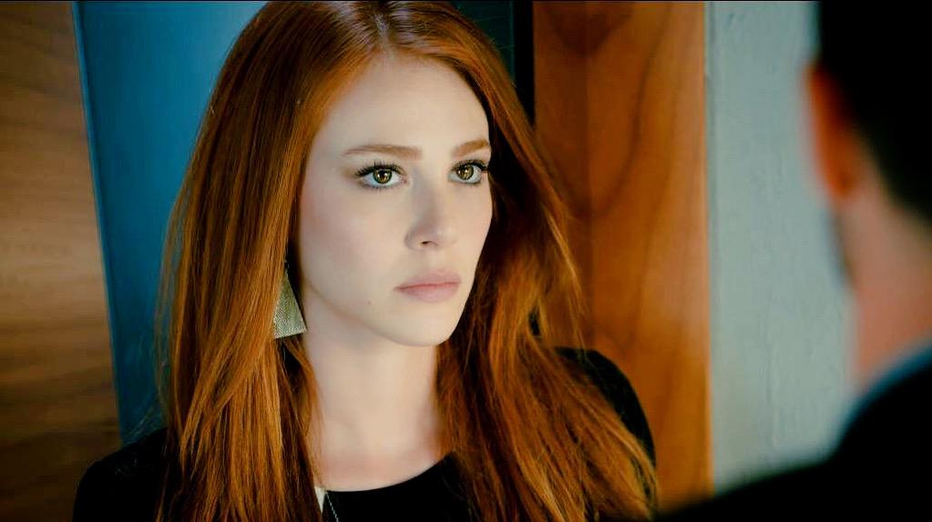 kiralikaskdizi's tweet photo. SICAK SICAK!

#KiralıkAşk'ın 16. Bölüm 2. Fragmanını izlemek için tıklayın: http://t.co/iX1VgpUI0z http://t.co/LXwN0kabGY