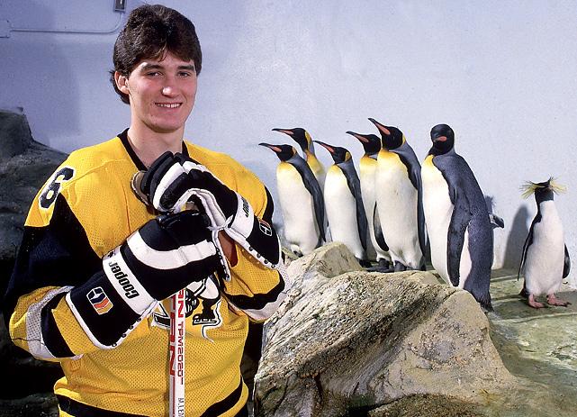 Happy birthday, Mario Lemieux. You were awesome in NHL \94. And in this picture. 