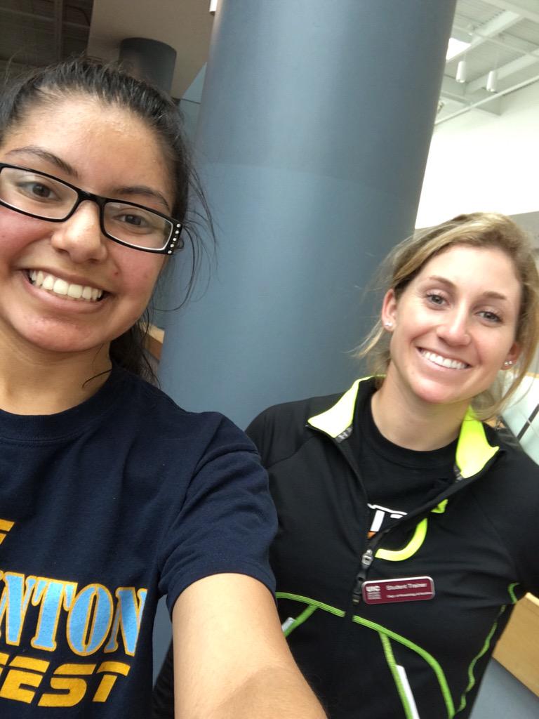 gserra4540's tweet photo. 4th session and my hamstrings are definitely feeling the burn 😬 #kn136tweeps #sweatyselfie #UICkines http://t.co/95Iki0tauR