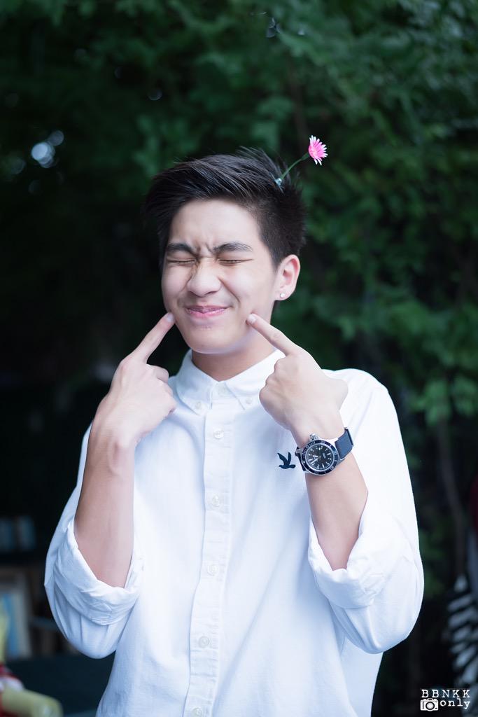 bbnkkonly's tweet photo. วันนี้มาหาแสบกันเยอะๆน้า 😆😆😆 @banktheewara #lovesickseason2 #theschool #buff4 http://t.co/JZ5Cq93aPY