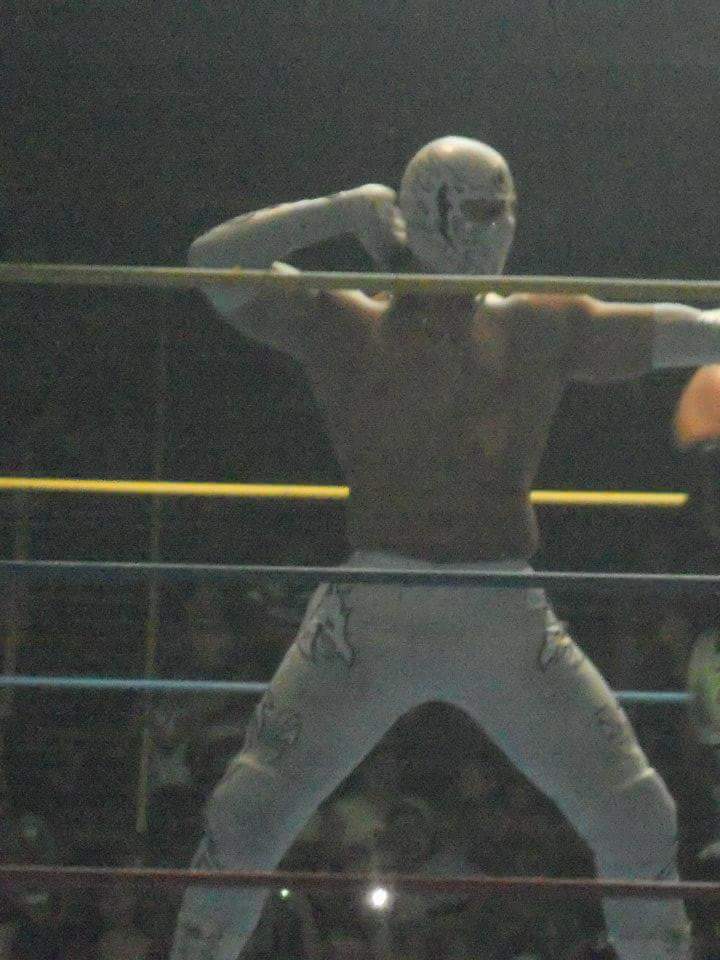 NinjaTXfan's tweet photo. @hijodelninja siempre te apoyaré en cada nueva etapa en cada éxito 😊 bienvenido #GarzaJrEnAAA 😉👍 http://t.co/C4QzI2Dt5h