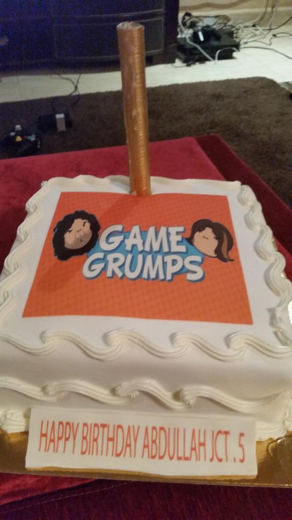 TheDemonPirate's tweet image. @AhmadAlOmar96 and my family got this cake for my birthday today!
