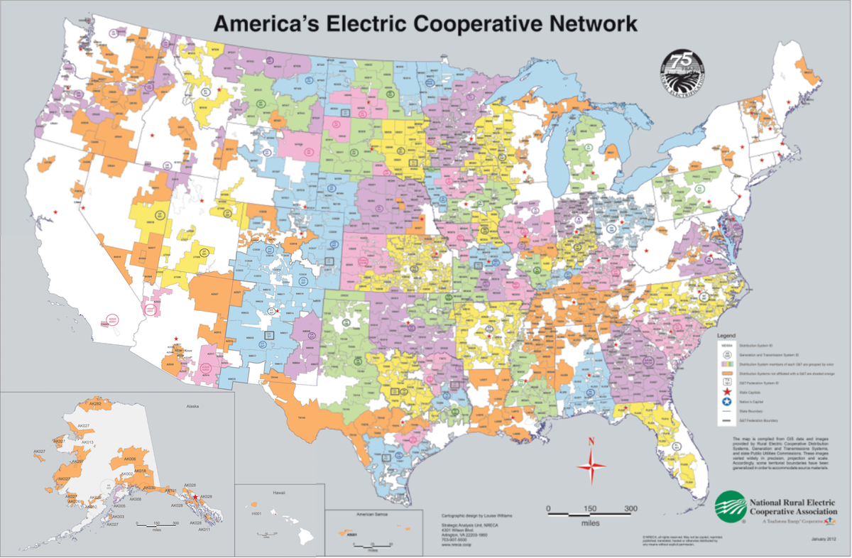 CoopNation's tweet image. Electric co-ops maintain 42% of the nation’s electric distribution lines - that’s over 2.5 million miles! #CoopMonth