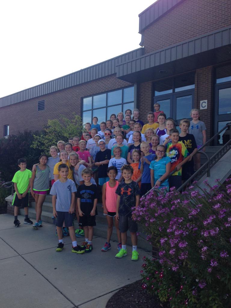 TommyG_Hurdles's tweet photo. OLMC xc runners after adoration! @OLMCscores @OLMC_Catholic http://t.co/CqdwUcysVG
