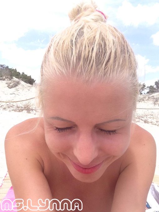 Sun!!! :-D http://t.co/YioGb9y7Fl<a href="/tag/dj"class="tags"><span>#dj</span></a>