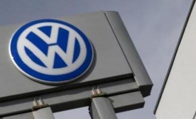 auto's tweet image. @VW uncovered no proof that three leading engineers engaged in emissions rigging. inside.com/cars/u6t6z/Vol… #news