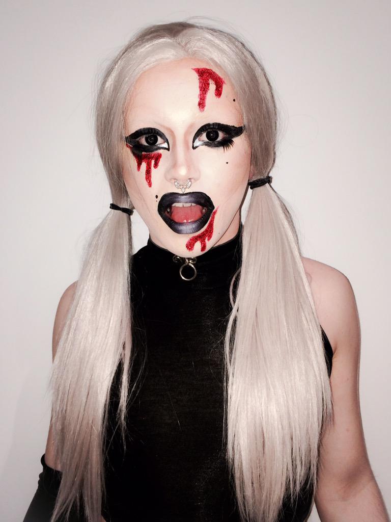 DRAG QUEEN MERCH tweet media