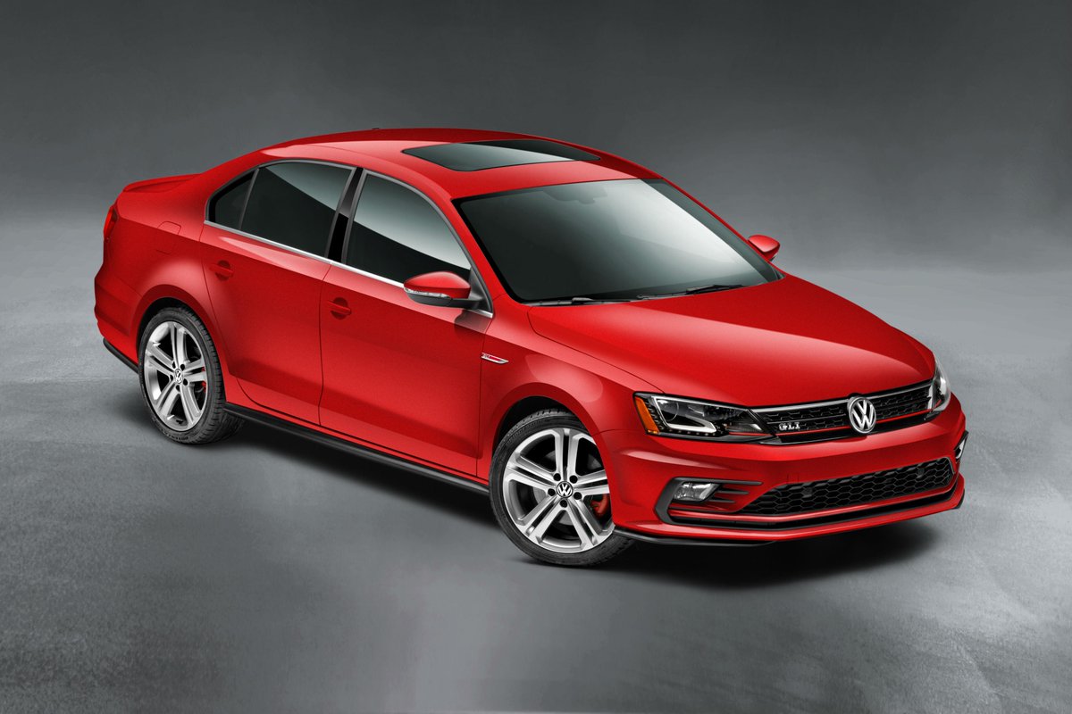 trackandstyle's tweet photo. Jetta GLI y Polo con motor 1.2 TSI, lo nuevo de @VolkswagenMX ¿Qué opinas? http://t.co/OWLOHZNNdo http://t.co/y8M5VrvoIb