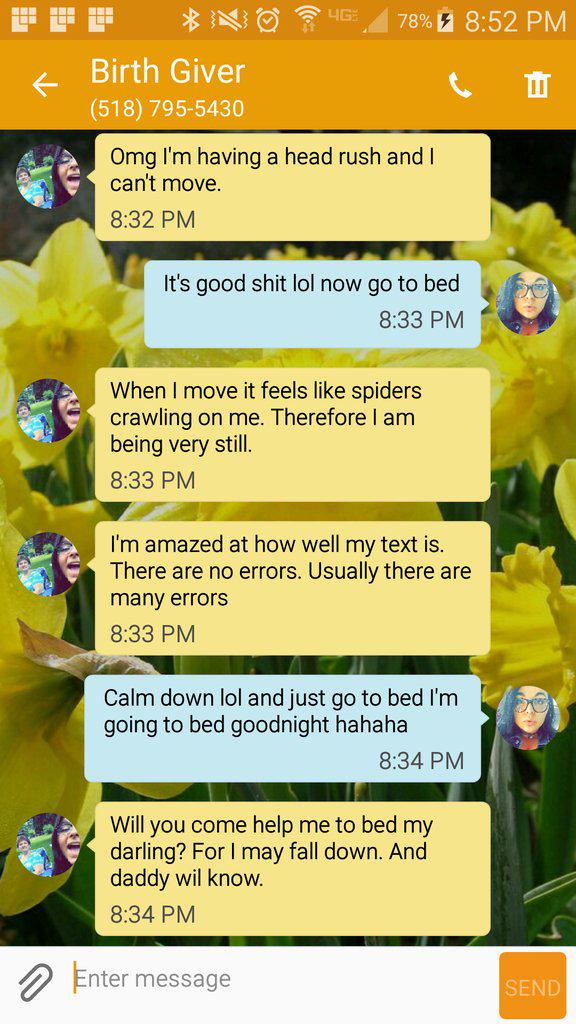 ShivaKamini_'s tweet photo. Ok mom #FirstTimeUsers #MyMomsAChampTho http://t.co/KOOi4y4t43