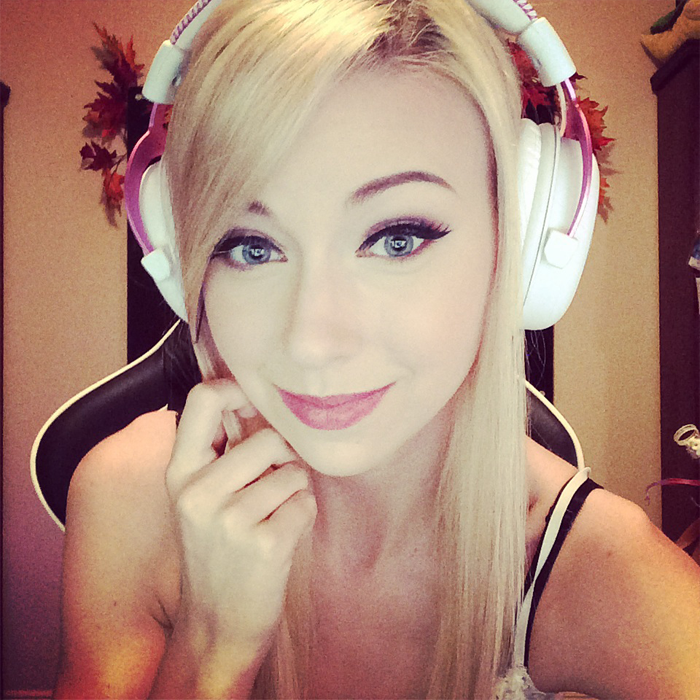 http://twitch.tv/dizzykitten.