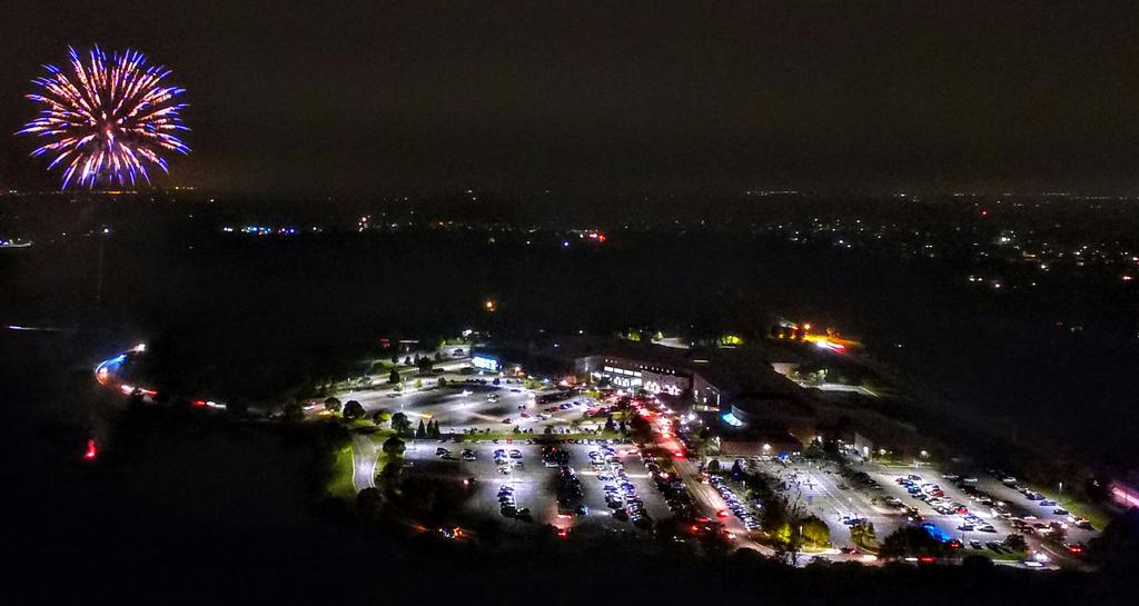 smithic's tweet image. Hawkfest 2015 @BartlettHawksAD @richlebron #hawkfest #gohawks Homecoming