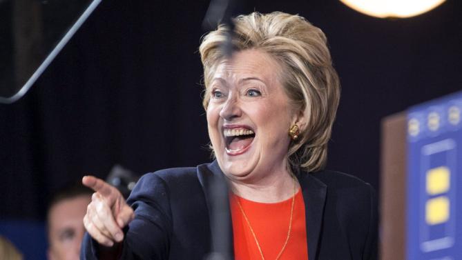 Hillary Clinton now barking like a dog VIDEO