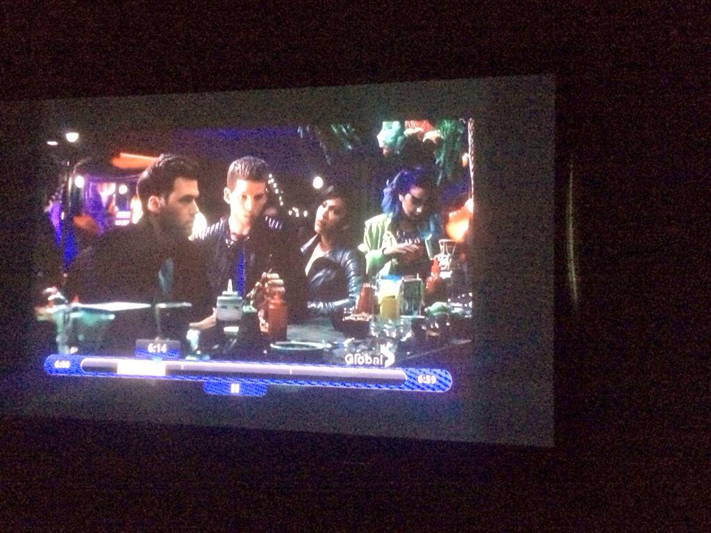 Jessicaadawn's tweet image. Yeah, put ketchup on those noodles! #MinorityReport #backgroundwork