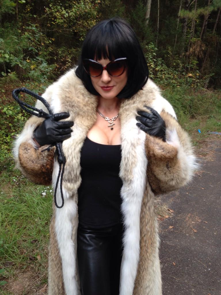 Femdom whipping in furs #FEMALEDOMINATION #bullwhipping http://clips4sale.c...